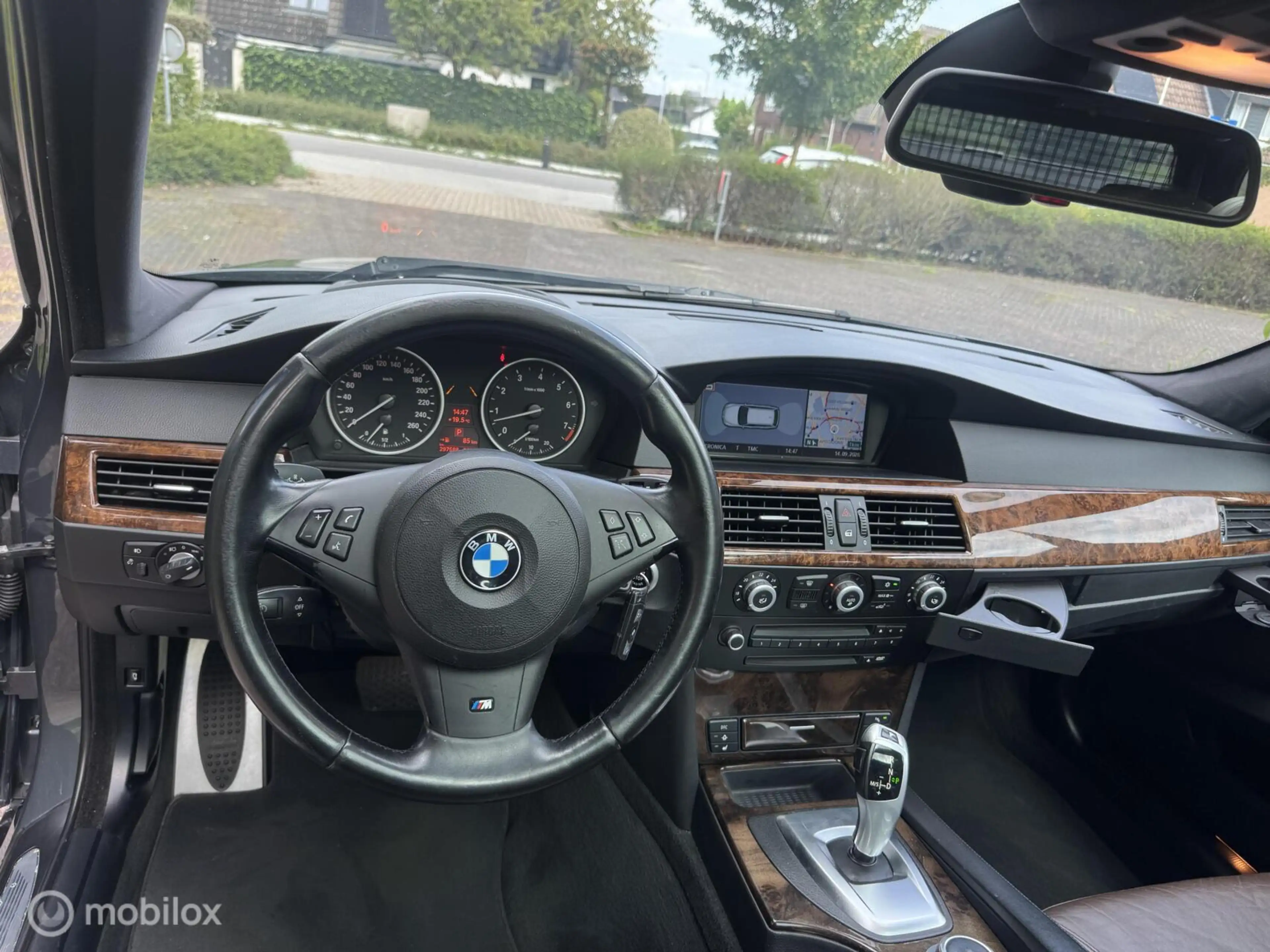BMW 530 5-serie Touring 530xi High Executive|HUD|PANO|STLV — photo 8