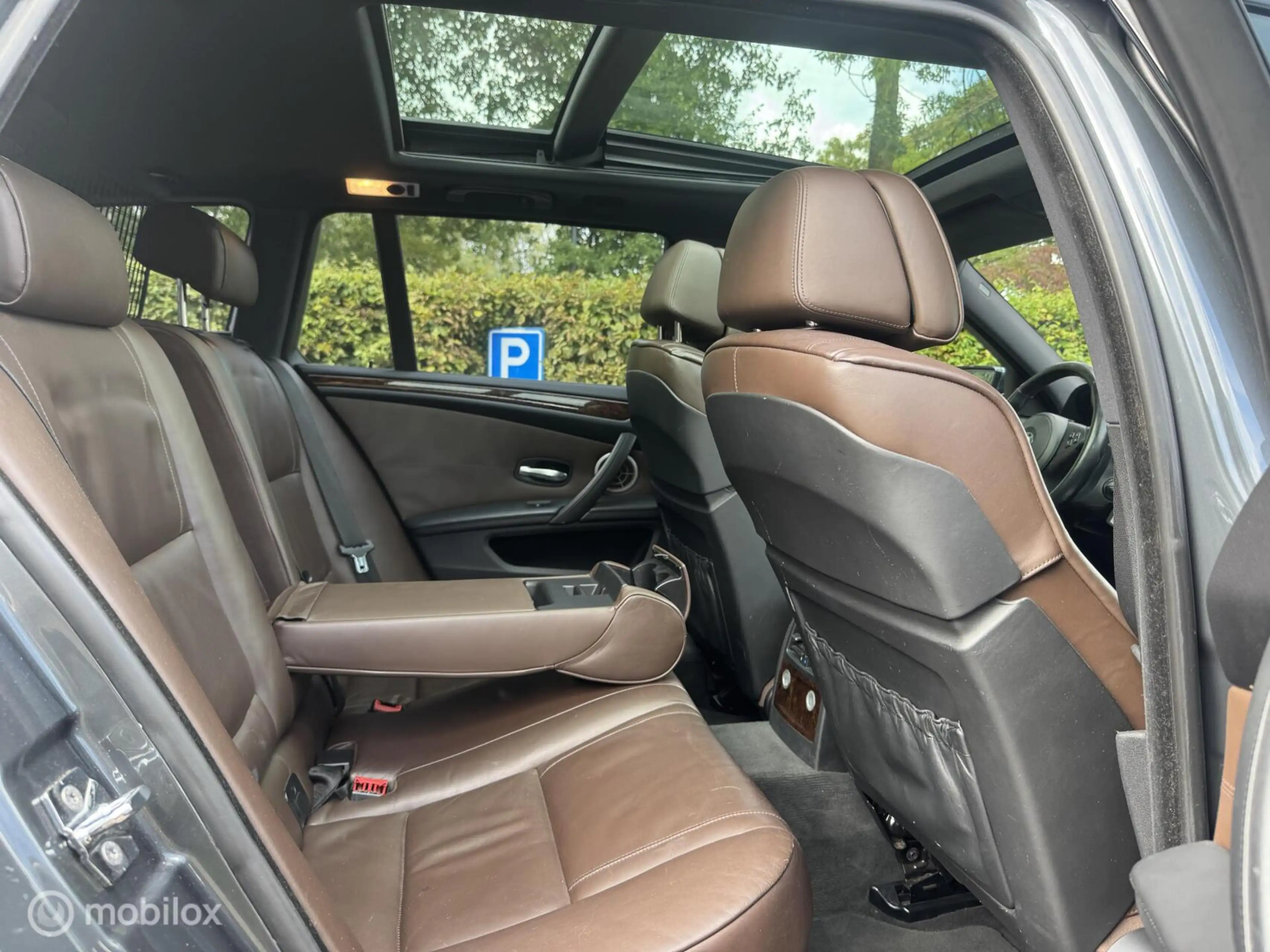 BMW 530 5-serie Touring 530xi High Executive|HUD|PANO|STLV — photo 11