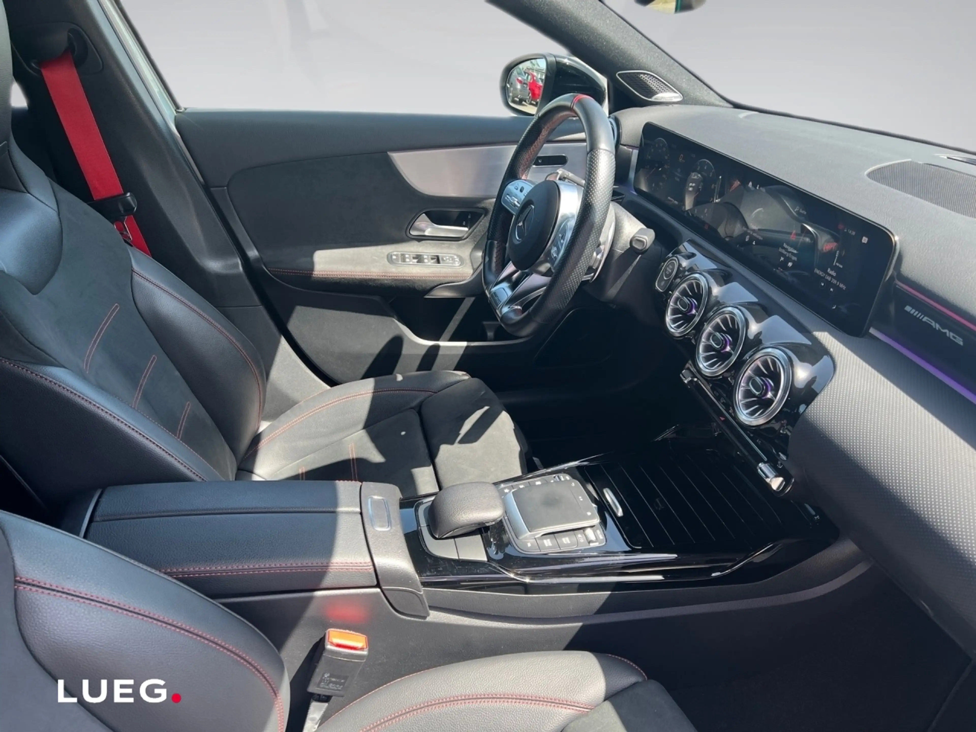 Mercedes-Benz A 35 AMG Mercedes AMG A 35 4M Augmented Burmester Designo — photo 9