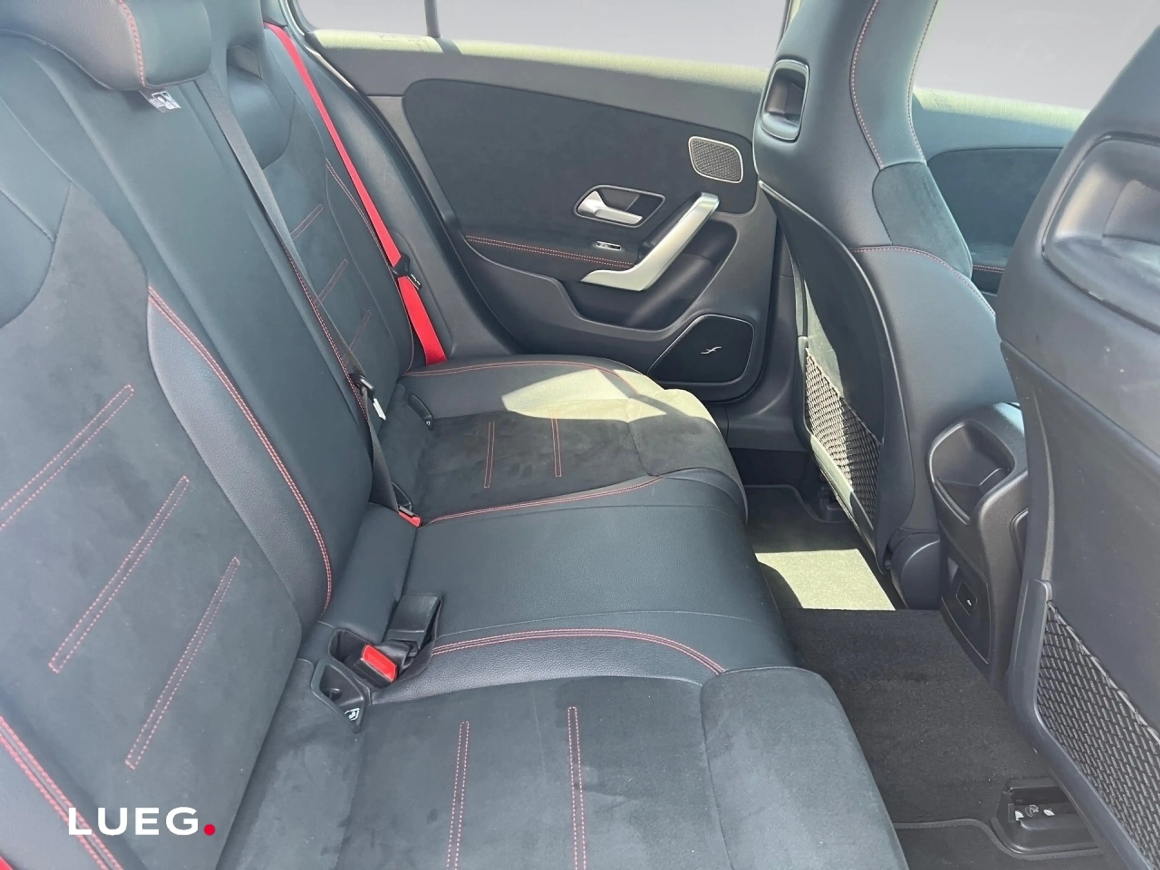 Mercedes-Benz A 35 AMG Mercedes AMG A 35 4M Augmented Burmester Designo — photo 13
