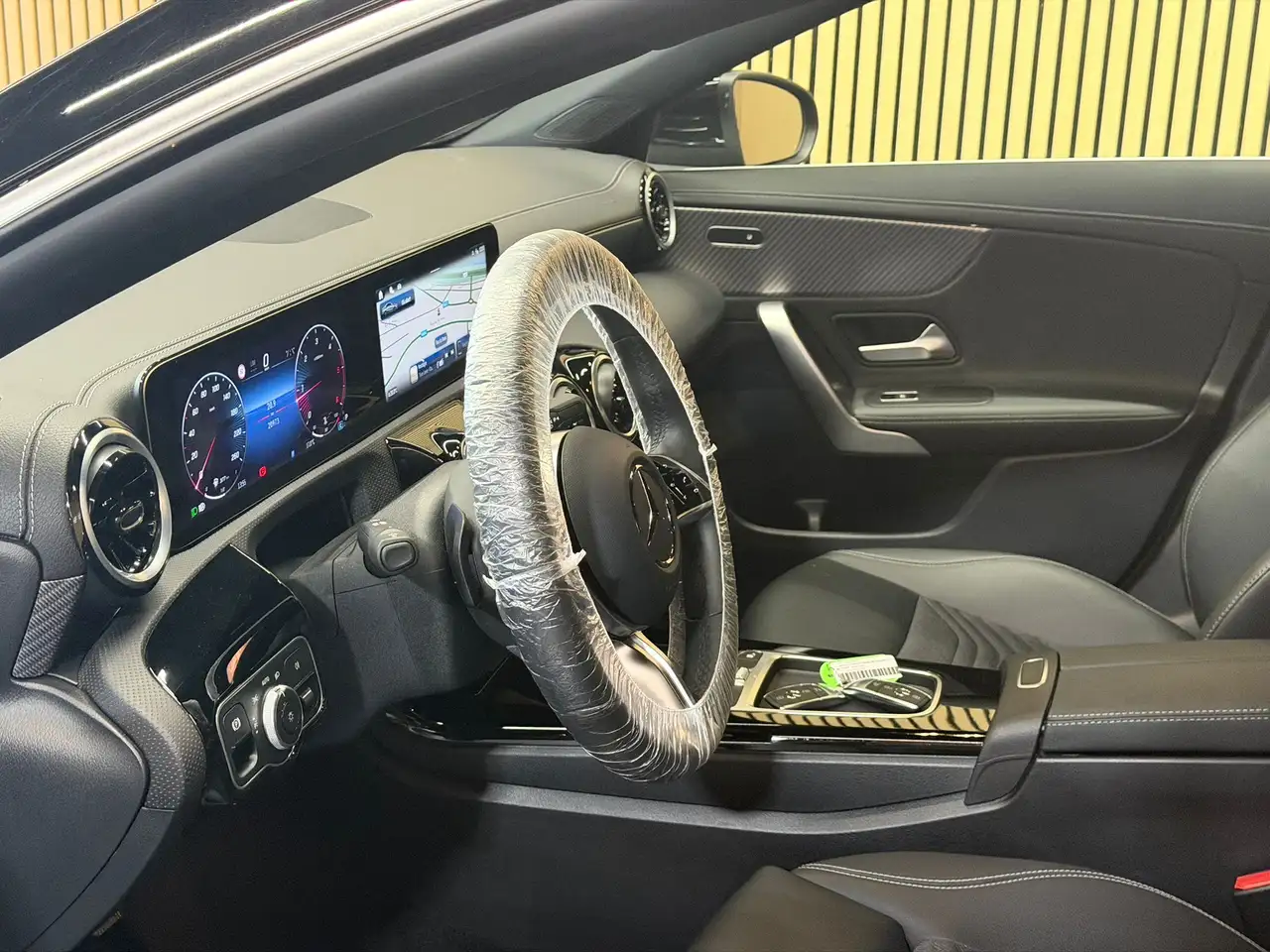 Mercedes-Benz CLA 180 D * SPORT * GARANTIE 12 MOIS * 1ER PROP * 15