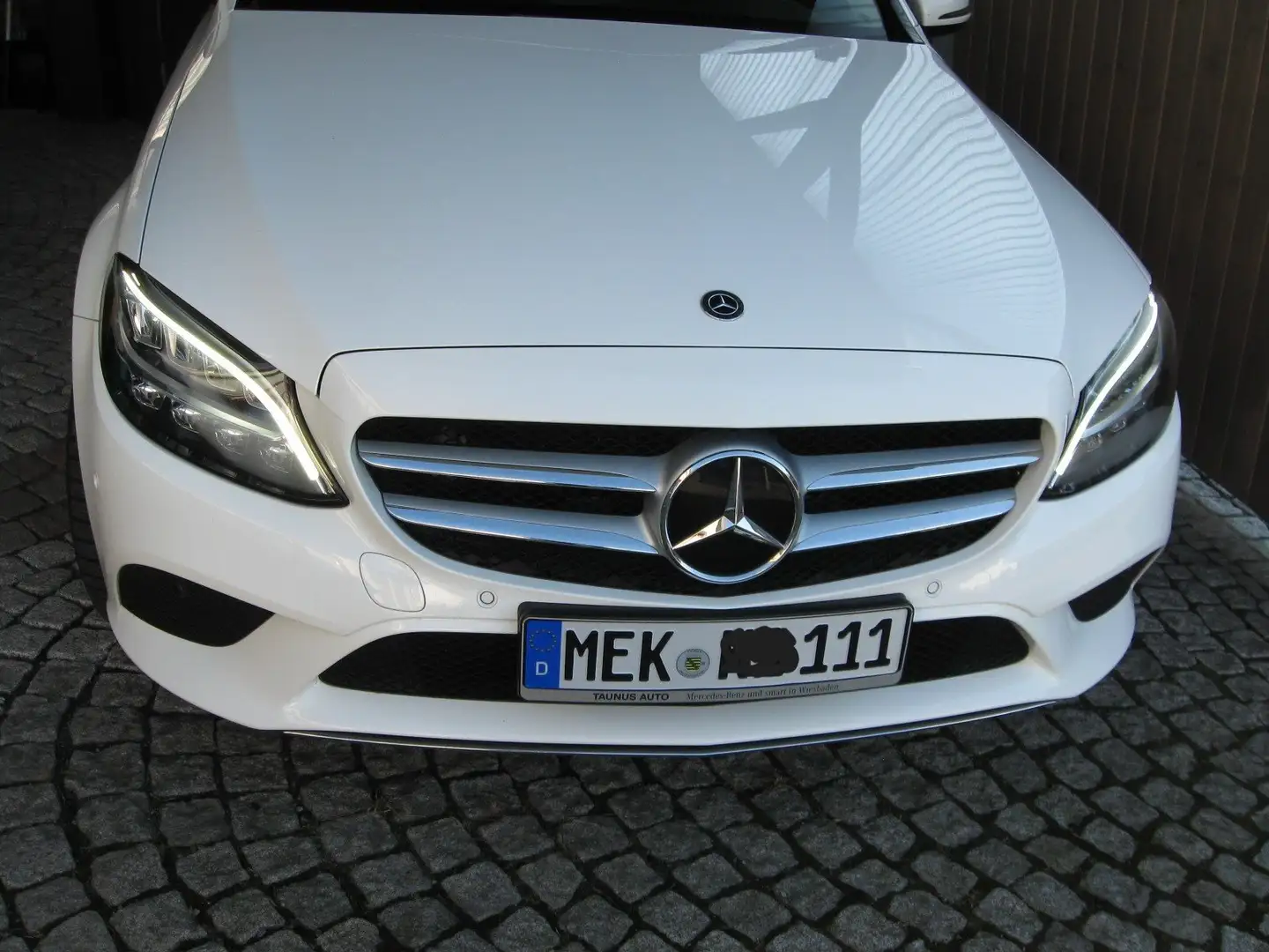 Mercedes-Benz C 400 C 400 4Matic T 9G-TRONIC Garantie bis 11/27 Fehér - 1