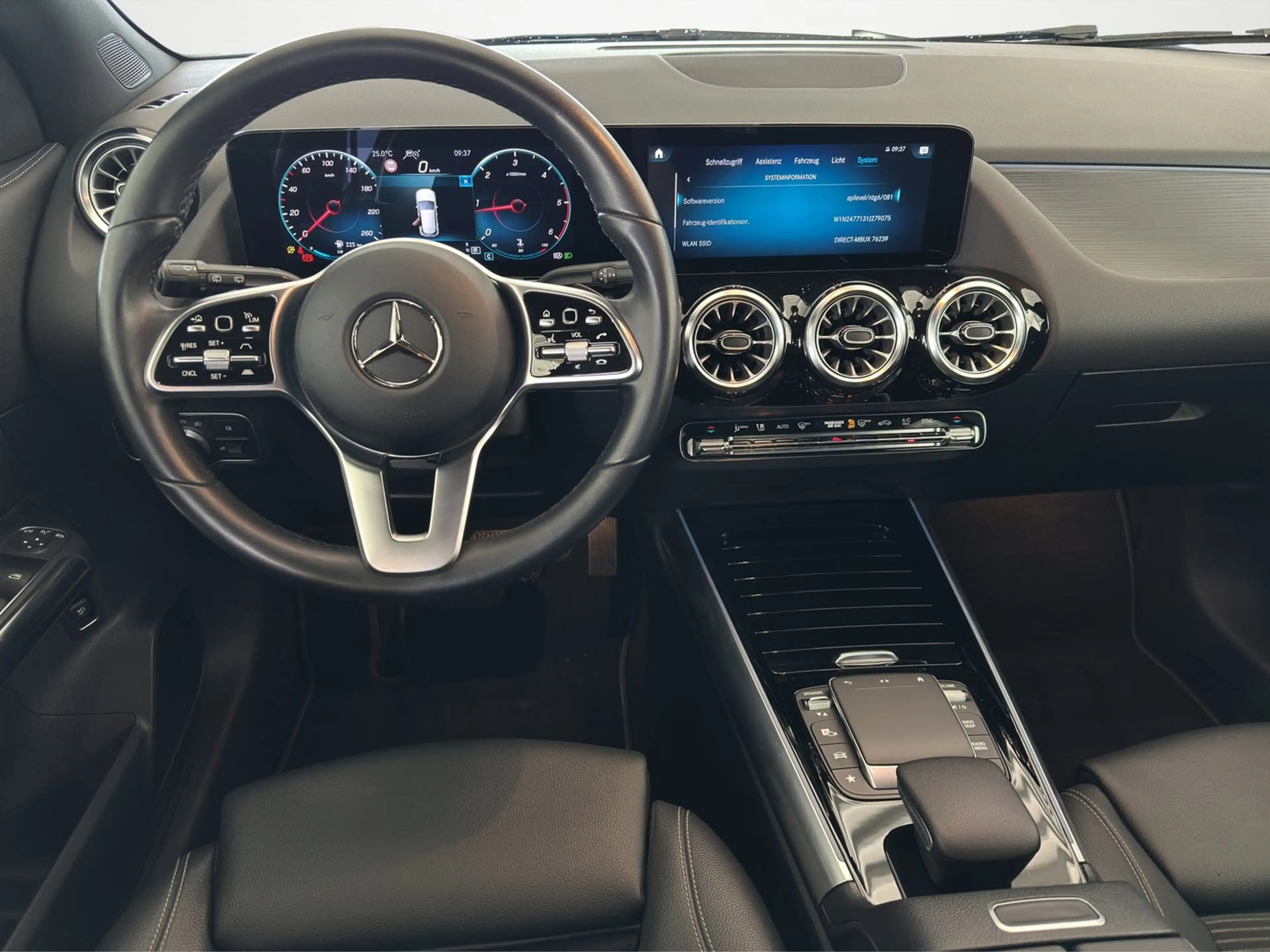 Mercedes-Benz GLA 200 GLA 200 d 4Matic — photo 11