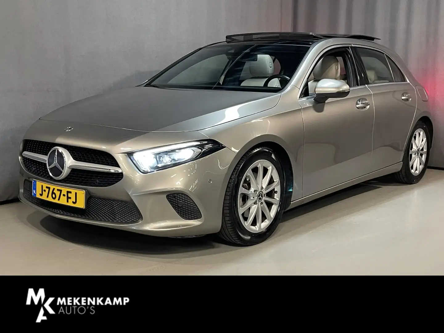 Mercedes-Benz A 180 Business Solution Luxury 17"/Panoramadak/Elektrisc Gris - 1