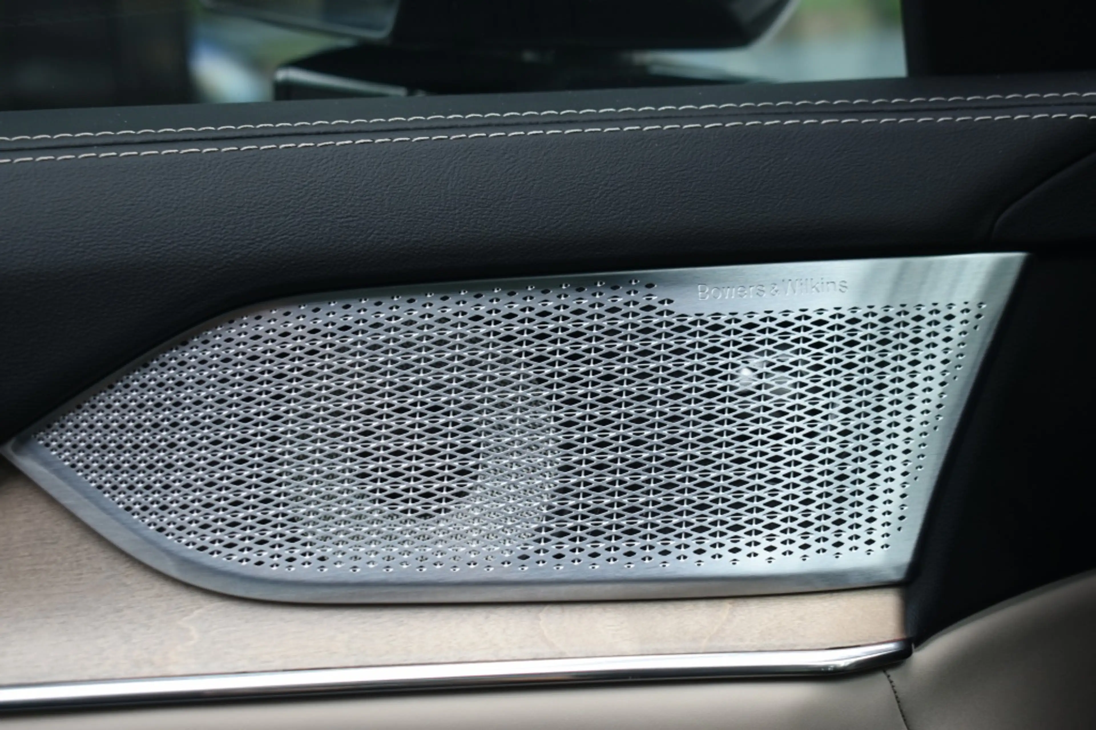 Volvo EX90 Twin Performance Ultra 517pk/111kWh | Luchtvering — photo 24