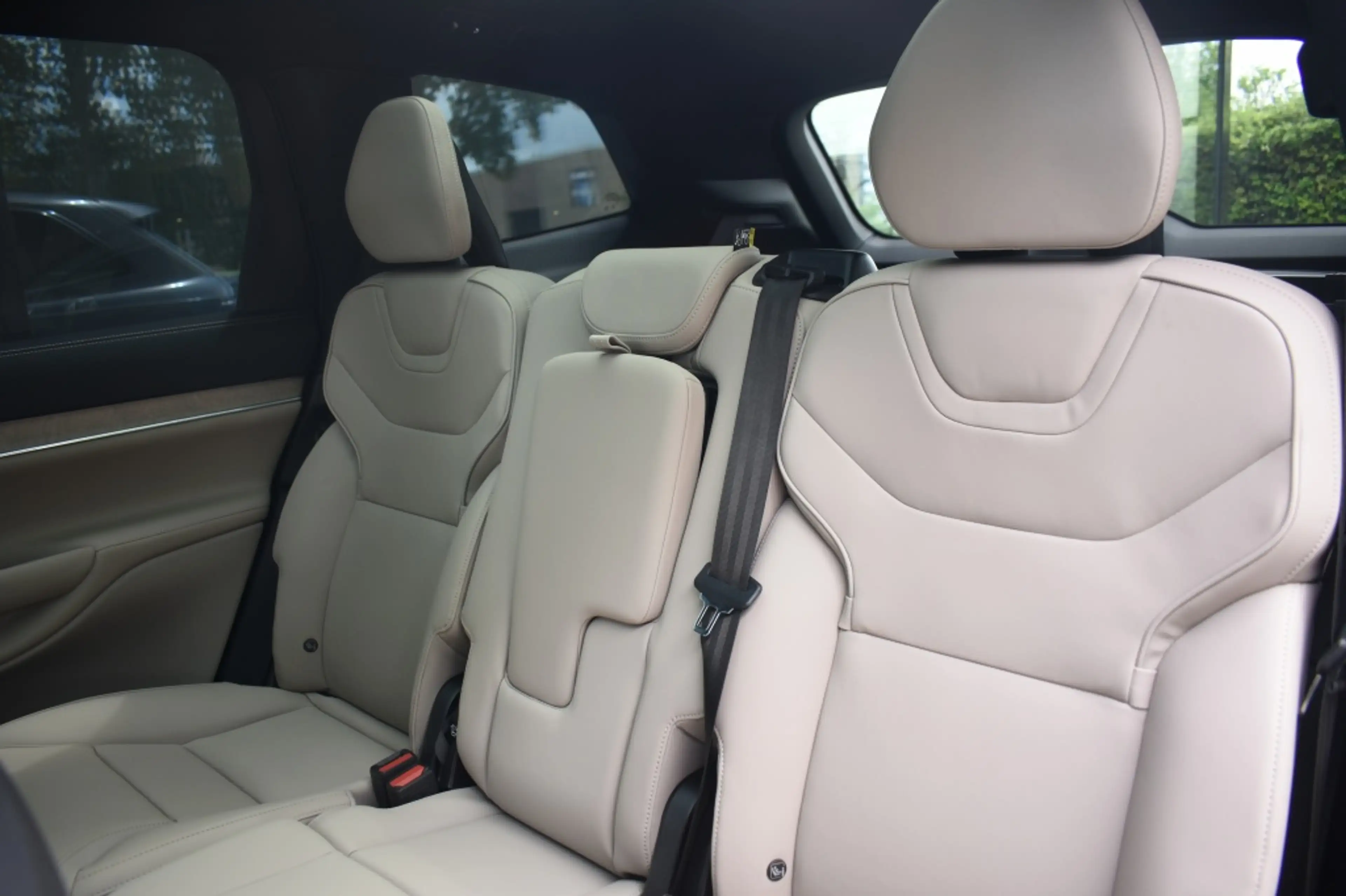 Volvo EX90 Twin Performance Ultra 517pk/111kWh | Luchtvering — photo 16