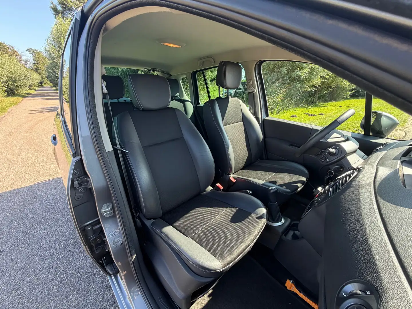 Renault Grand Modus 1.2 TCE Exception / 1ste eigenaar / Airco / Cruise Grau - 2