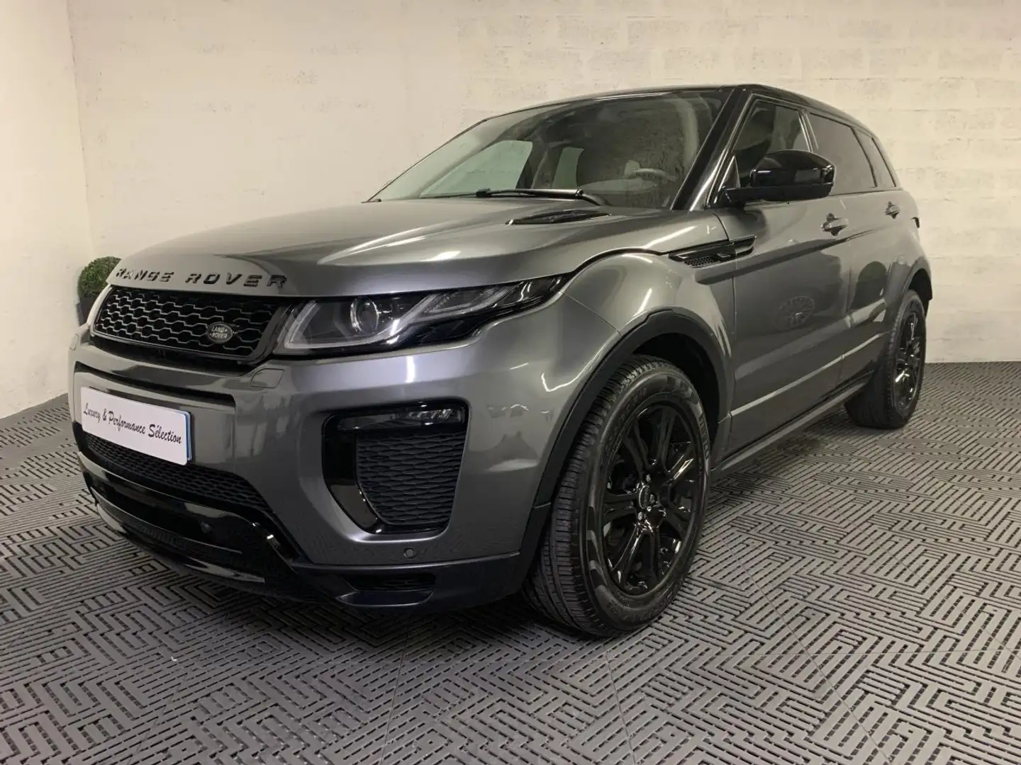 Land Rover Range Rover Evoque 2.0 TD4 150ch BVA9 SE Dynamic 4x4 - 69000km - Exce Gris - 2