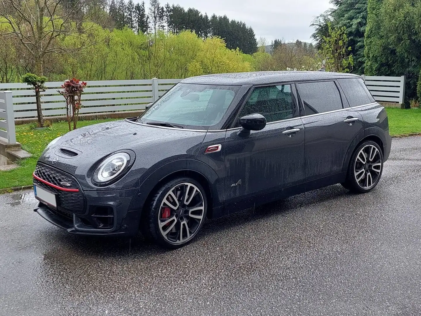 MINI John Cooper Works Clubman MINI Clubman John Cooper Works ALL4 Aut. John Cooper Works Grau - 1