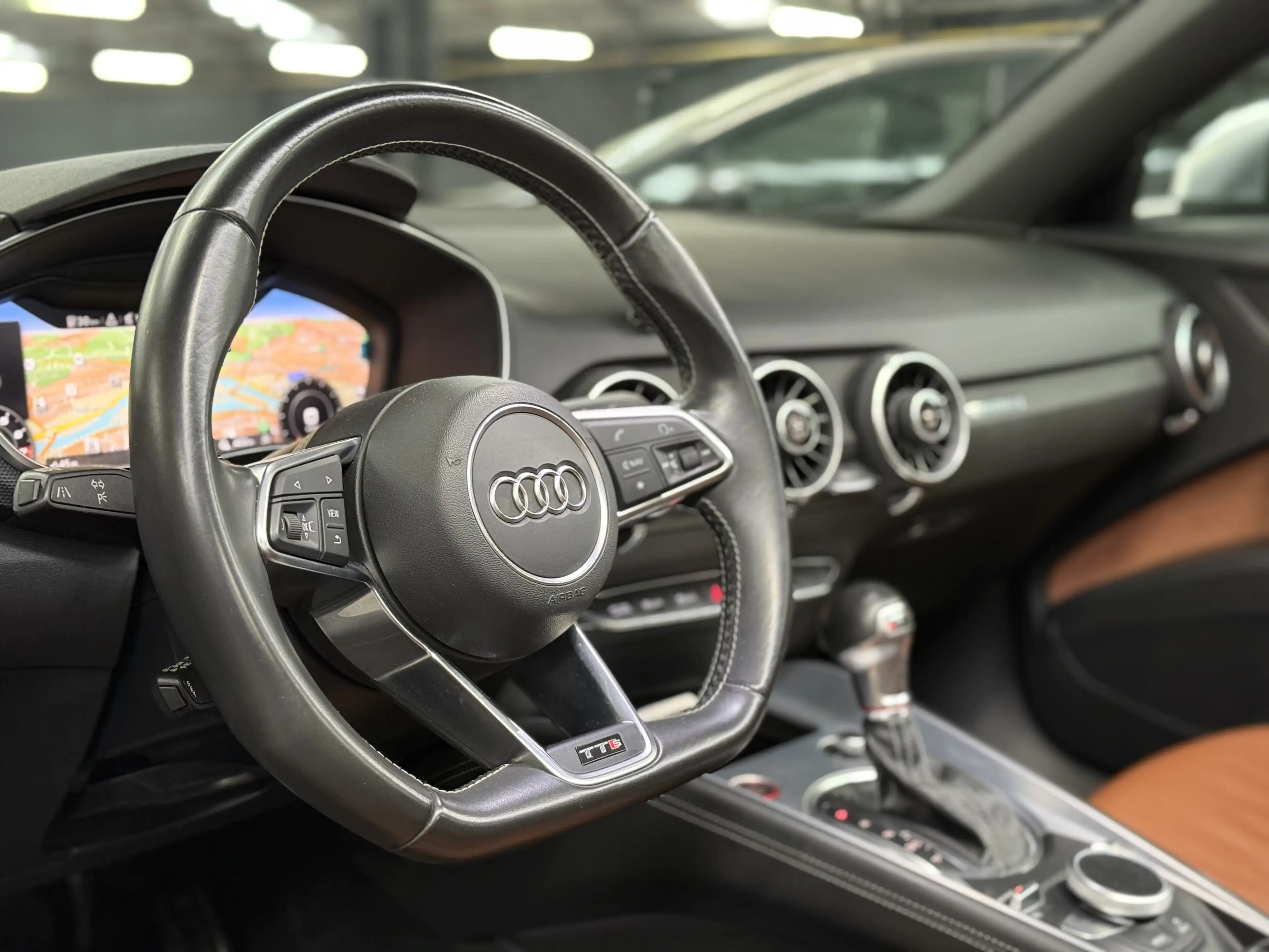 Audi TTS EXCLUSIVE Roadster 2.0 TFSI Quattro * GPS * RADAR — photo 7