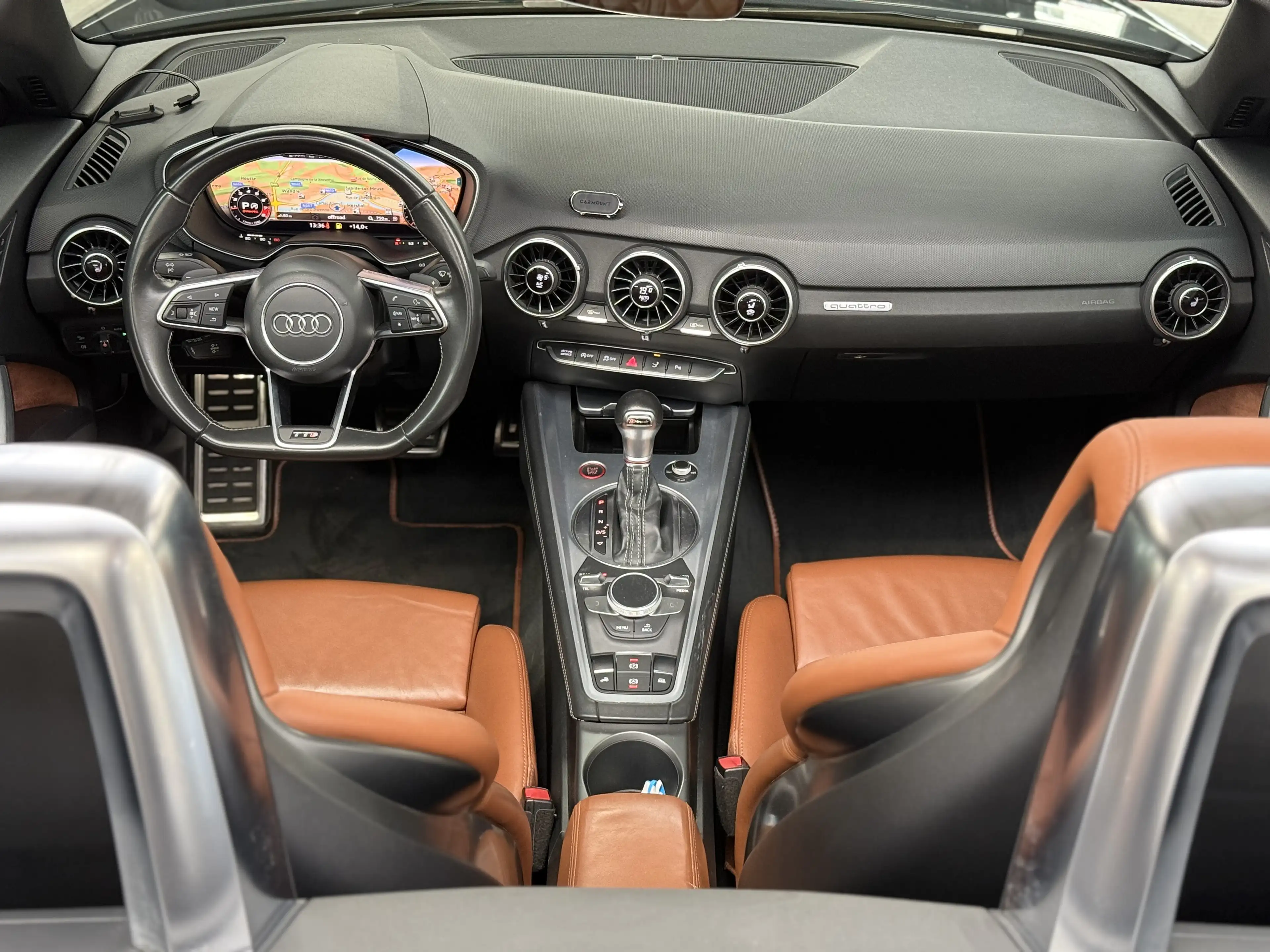 Audi TTS EXCLUSIVE Roadster 2.0 TFSI Quattro * GPS * RADAR — photo 9