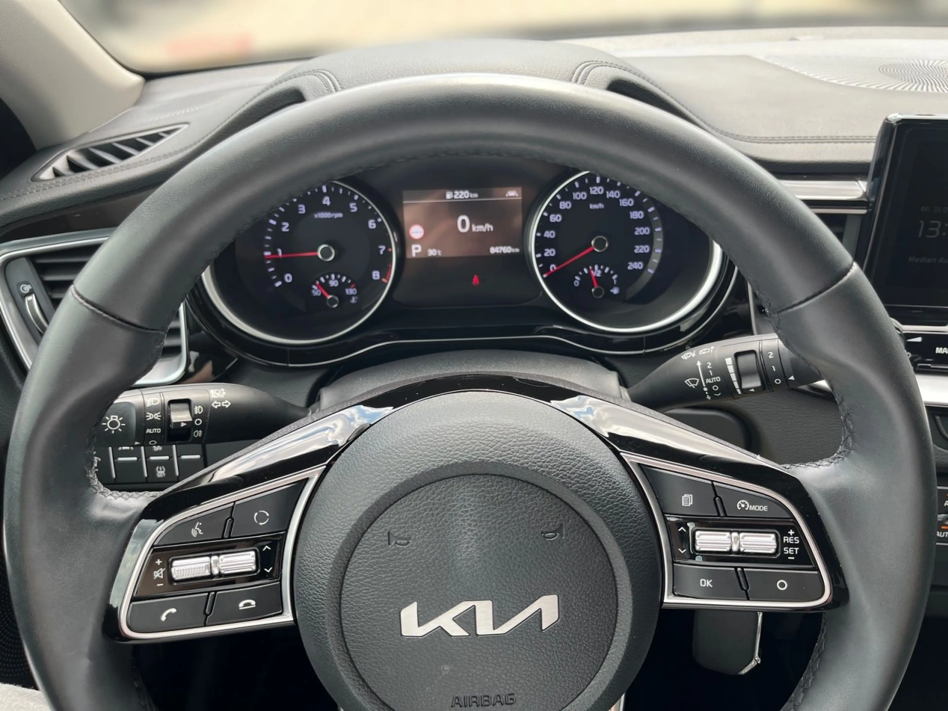 Kia XCeed Xceed | 1.5 T-GDI | Vision | Winterpaket | Navi — photo 14