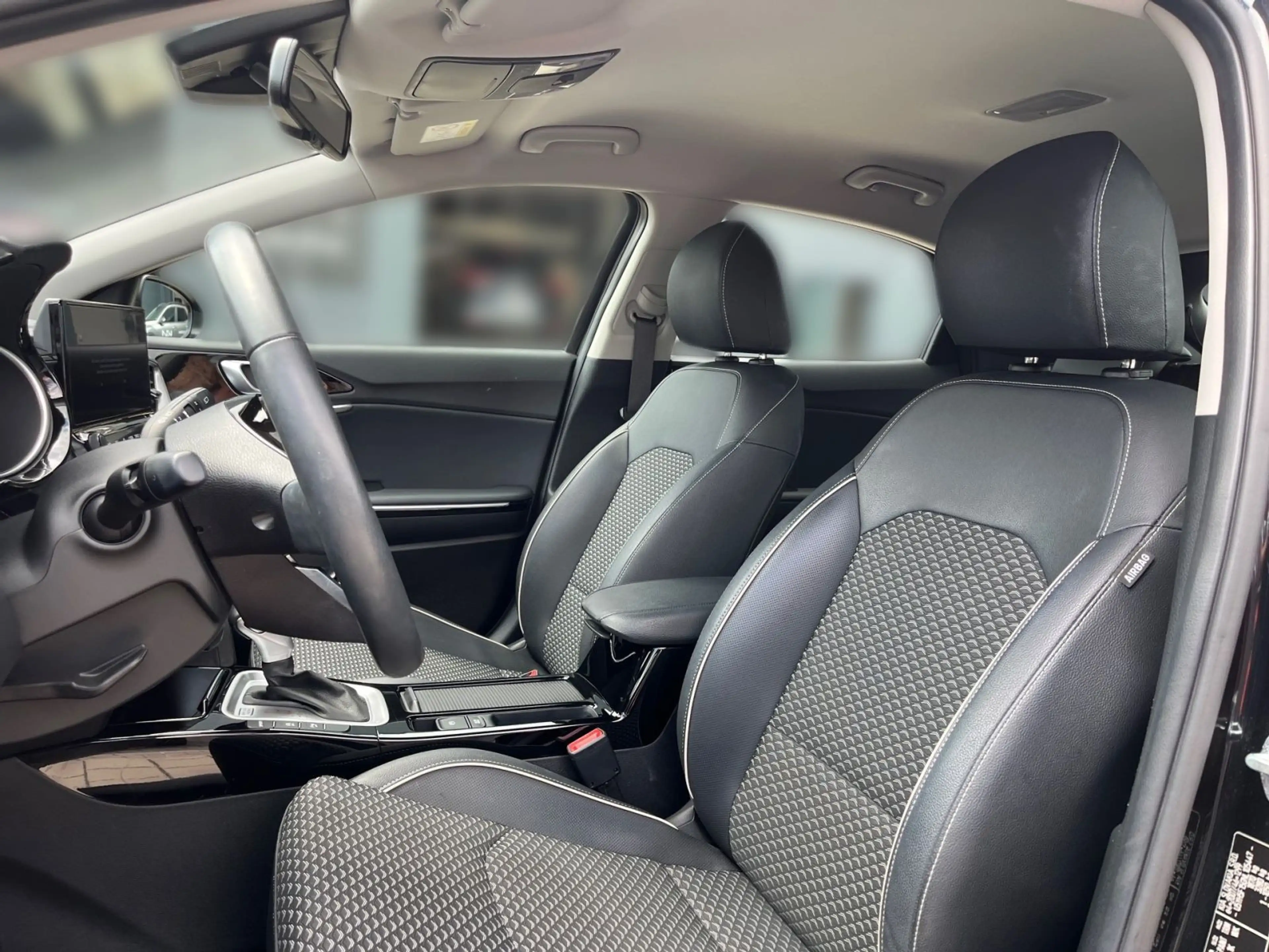Kia XCeed Xceed | 1.5 T-GDI | Vision | Winterpaket | Navi — photo 12