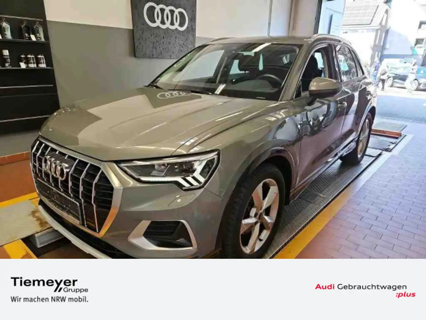 Audi Q3 35 TDI ADVANCED LM19 LED AHK SMART-INTERFACE Grau - 1
