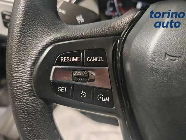 BMW 1 Series view 11