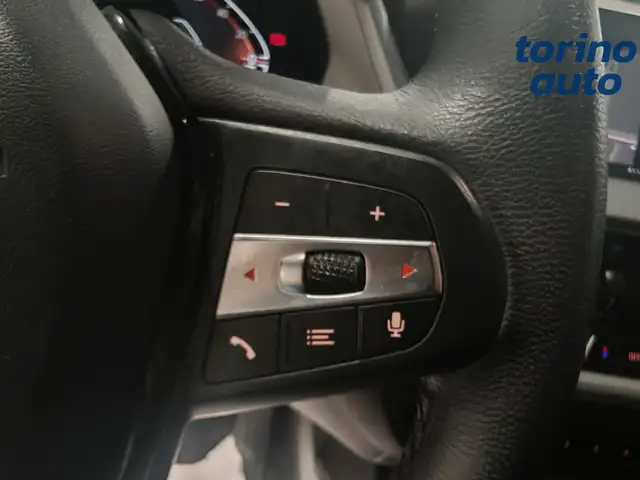 BMW 1 Series view 12