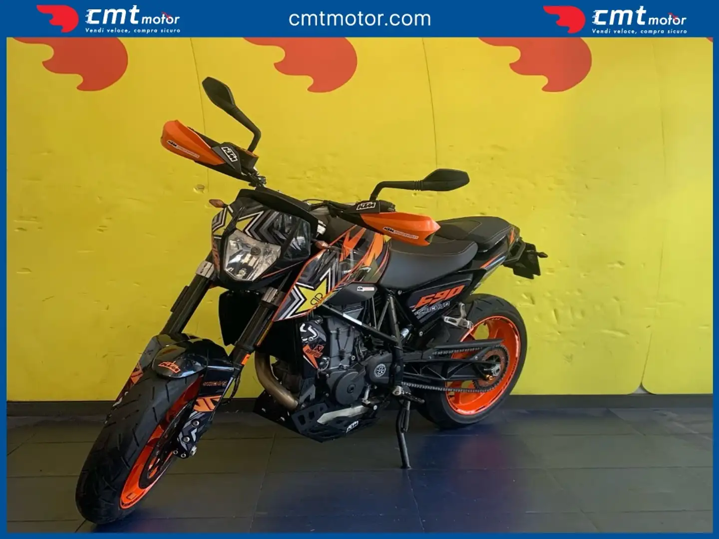 KTM 690 Duke - 2