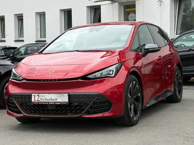 CUPRA Born 150 kW KAM ACC STANDHZG NAVI SHZ