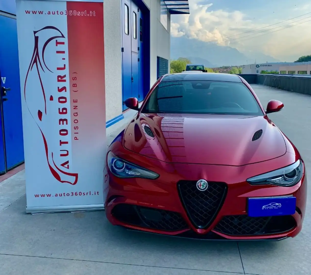 Alfa Romeo Giulia 2.9 T V6 AT8 Quadrifoglio ROSSO ELKANN MY20 Czerwony - 1