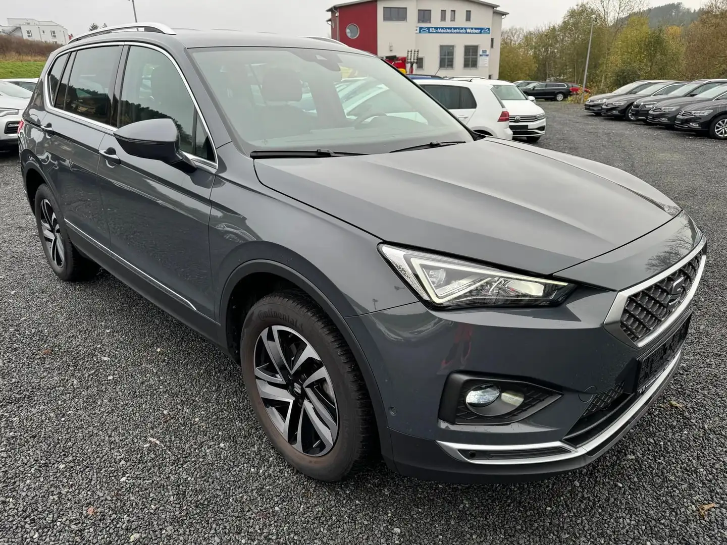SEAT Tarraco 2.0 TDI *Xperience*DSG*Navi*7-Sitzer*PDC Grau - 1
