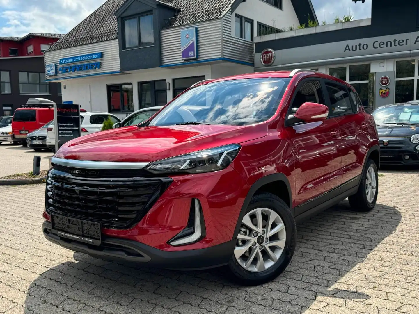 BAIC Beijing X35 1.5Turbo 6-CVT Красный - 1