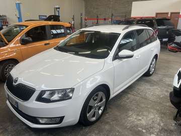 Wagon 2.0 tdi cr Ambition 150cv dsg