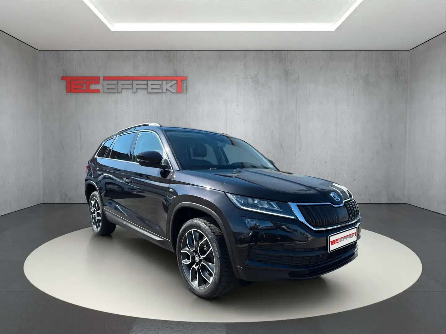 Skoda Kodiaq Ambition Soleil crna - 1