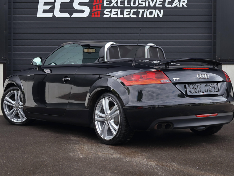 Audi TT TT Roadster 2.0 TFSI — photo 12