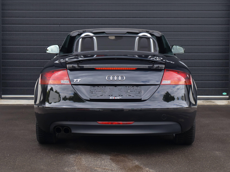 Audi TT TT Roadster 2.0 TFSI — photo 11