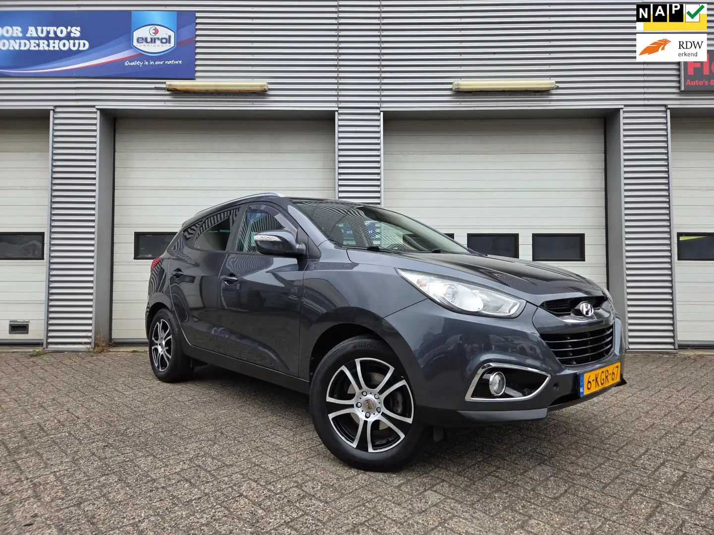 Hyundai iX35 2.0i Business Edition Grijs - 1