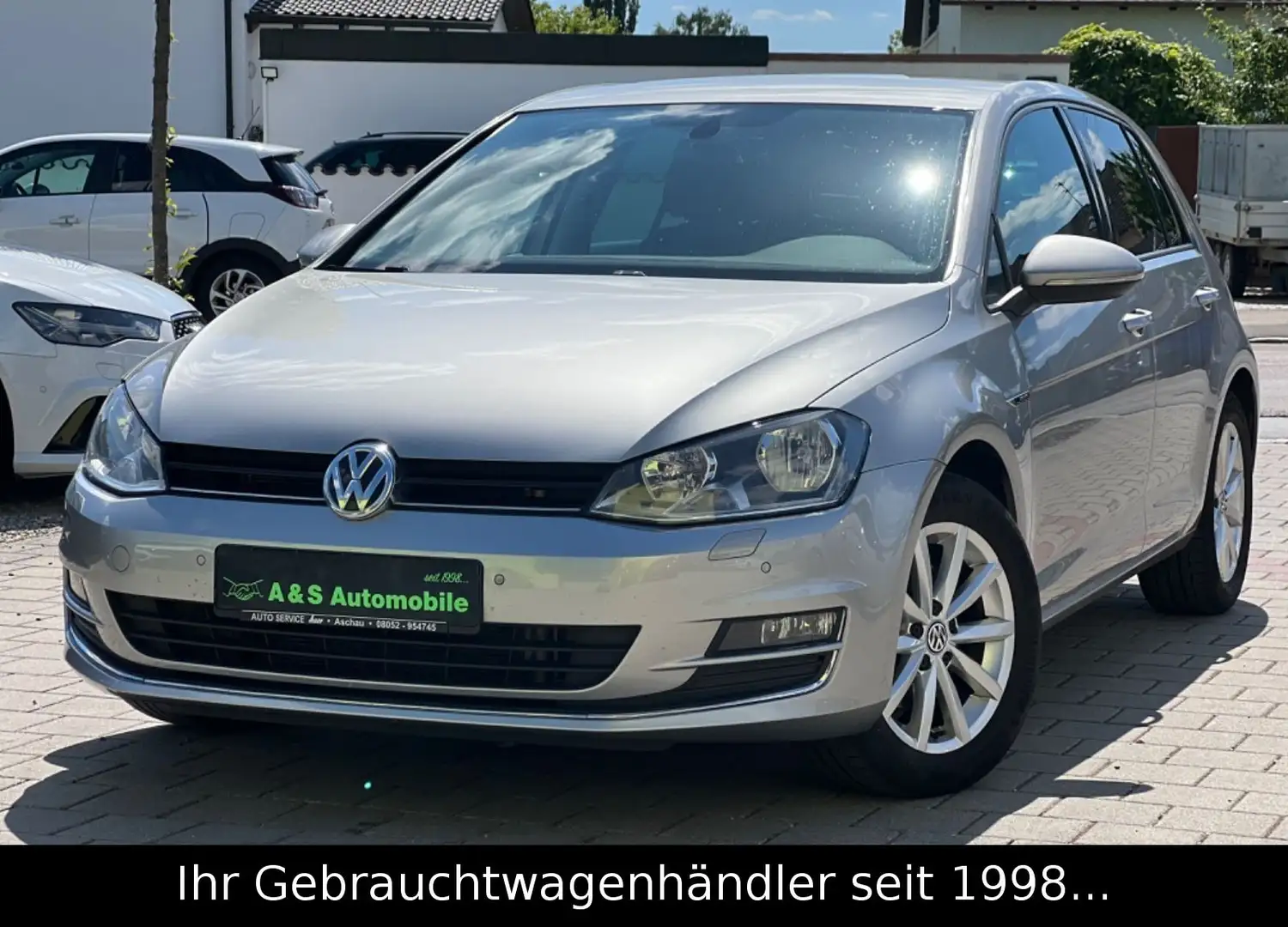 Volkswagen Golf VII Lim. 1.6 TDI Lounge *KAMERA/AHK/PDC/SHZ Argent - 1