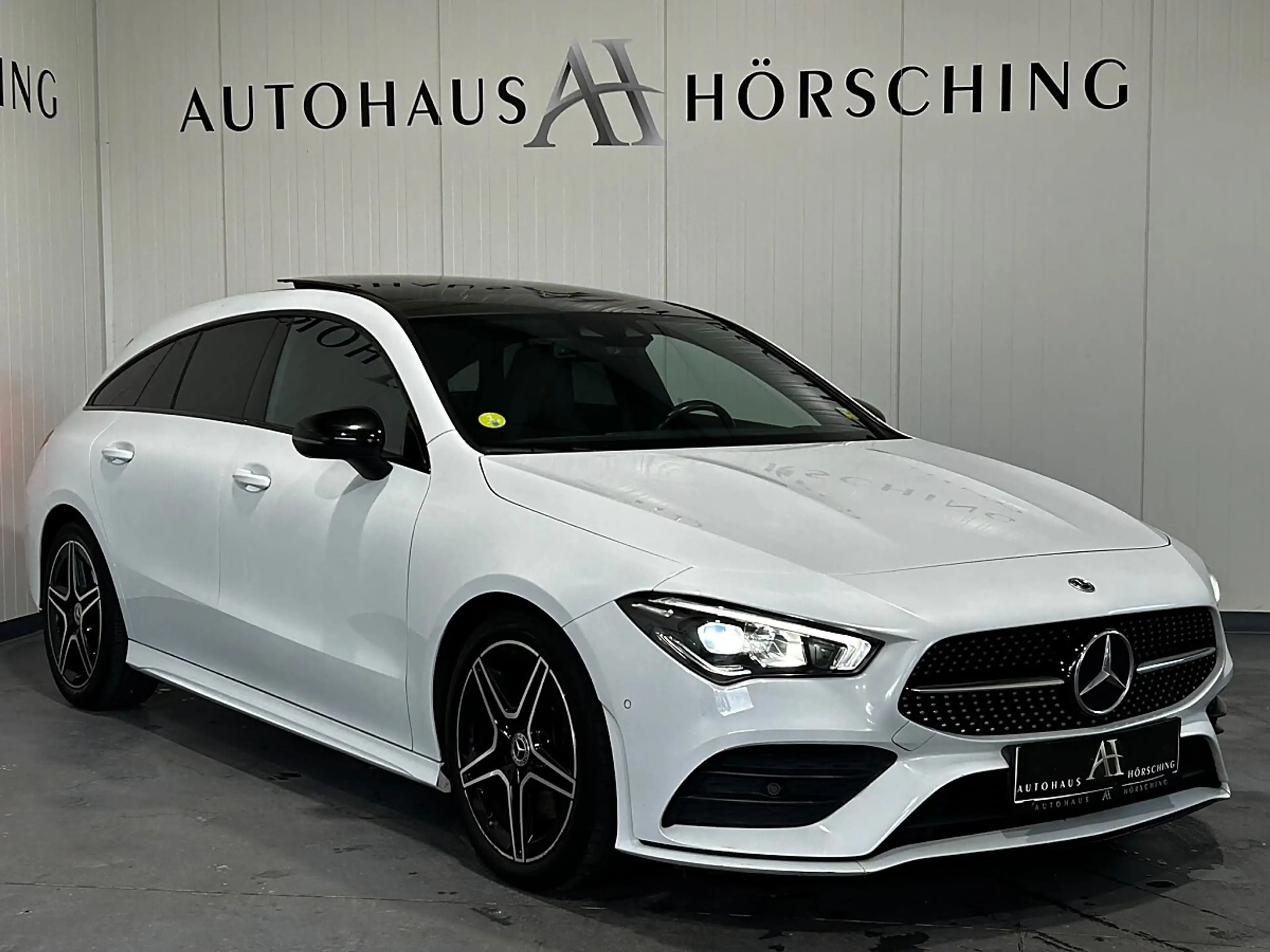 Mercedes-Benz CLA 200 d Shooting Brake Aut. //AMG-PAKET//PANO//AMBIEN...
