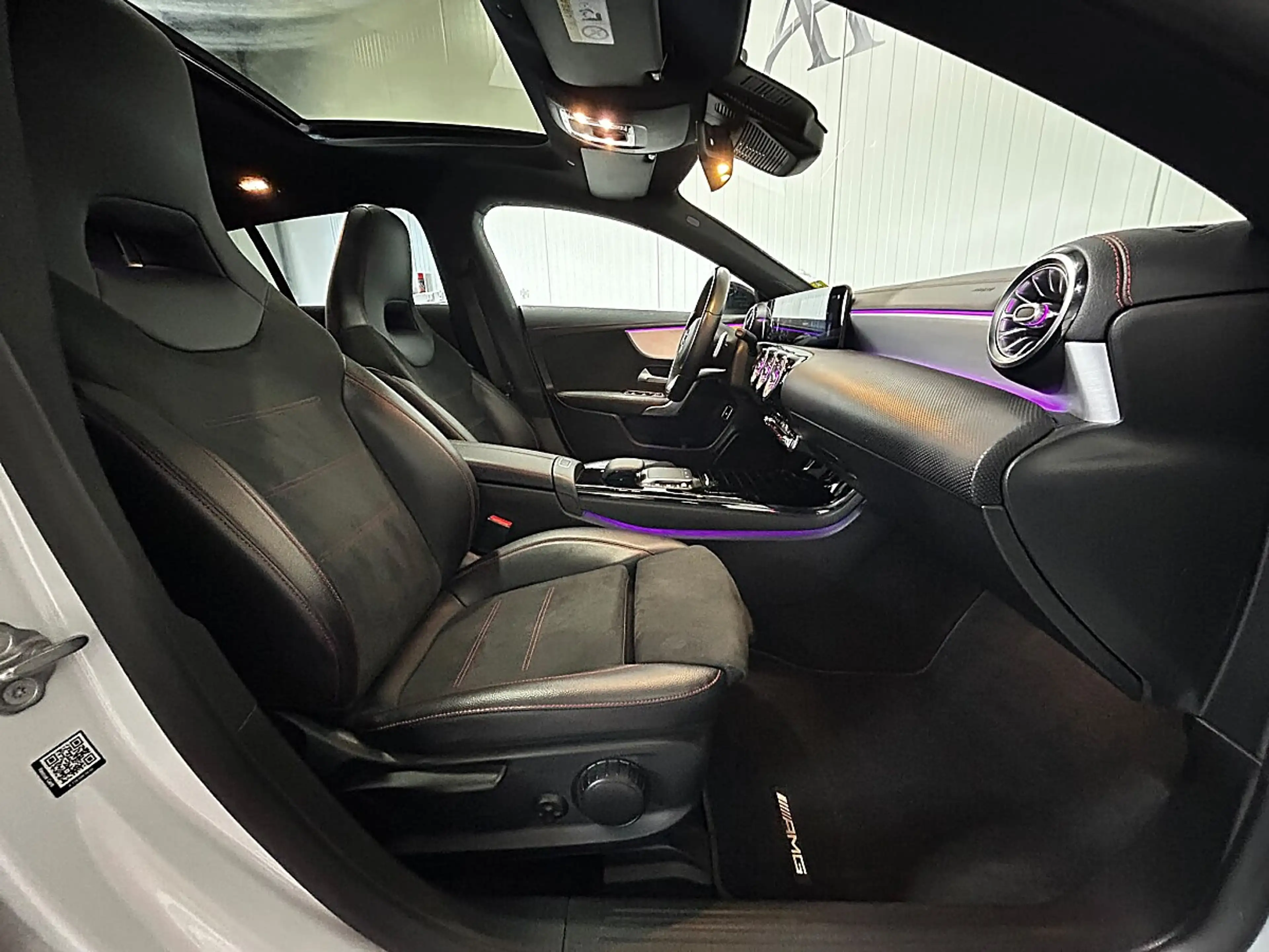 Mercedes-Benz CLA 200 d Shooting Brake Aut. //AMG-PAKET//PANO//AMBIEN... — photo 12
