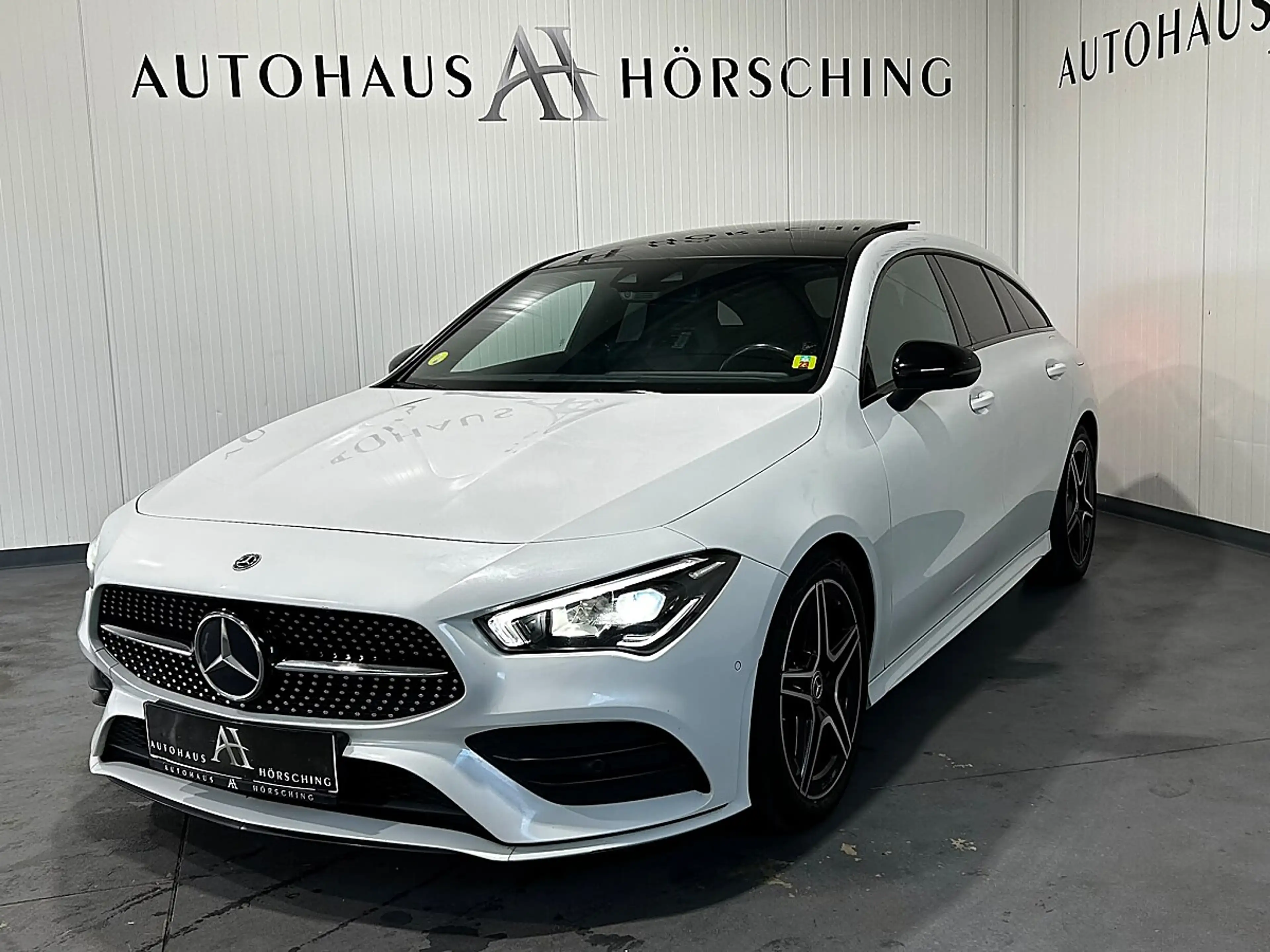 Mercedes-Benz CLA 200 d Shooting Brake Aut. //AMG-PAKET//PANO//AMBIEN... — photo 3