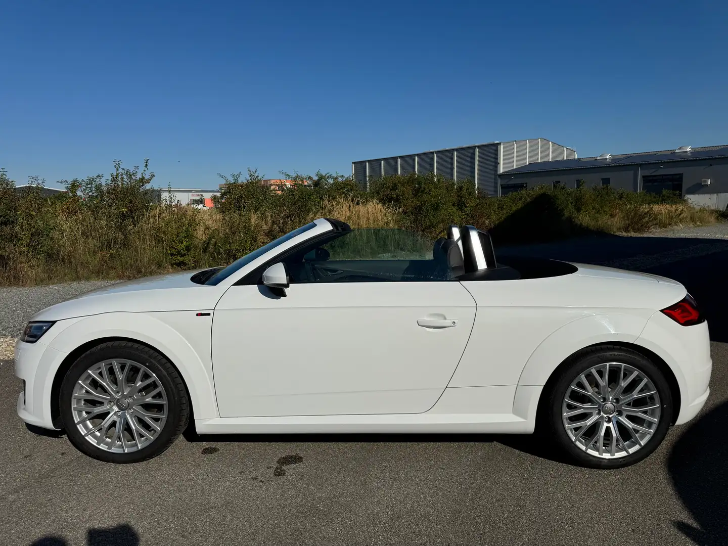 Audi TT 2.0 TFSI S-LINE*SITZHEIZUNG*NAVI*TOP ZUSTAND* Blanc - 2