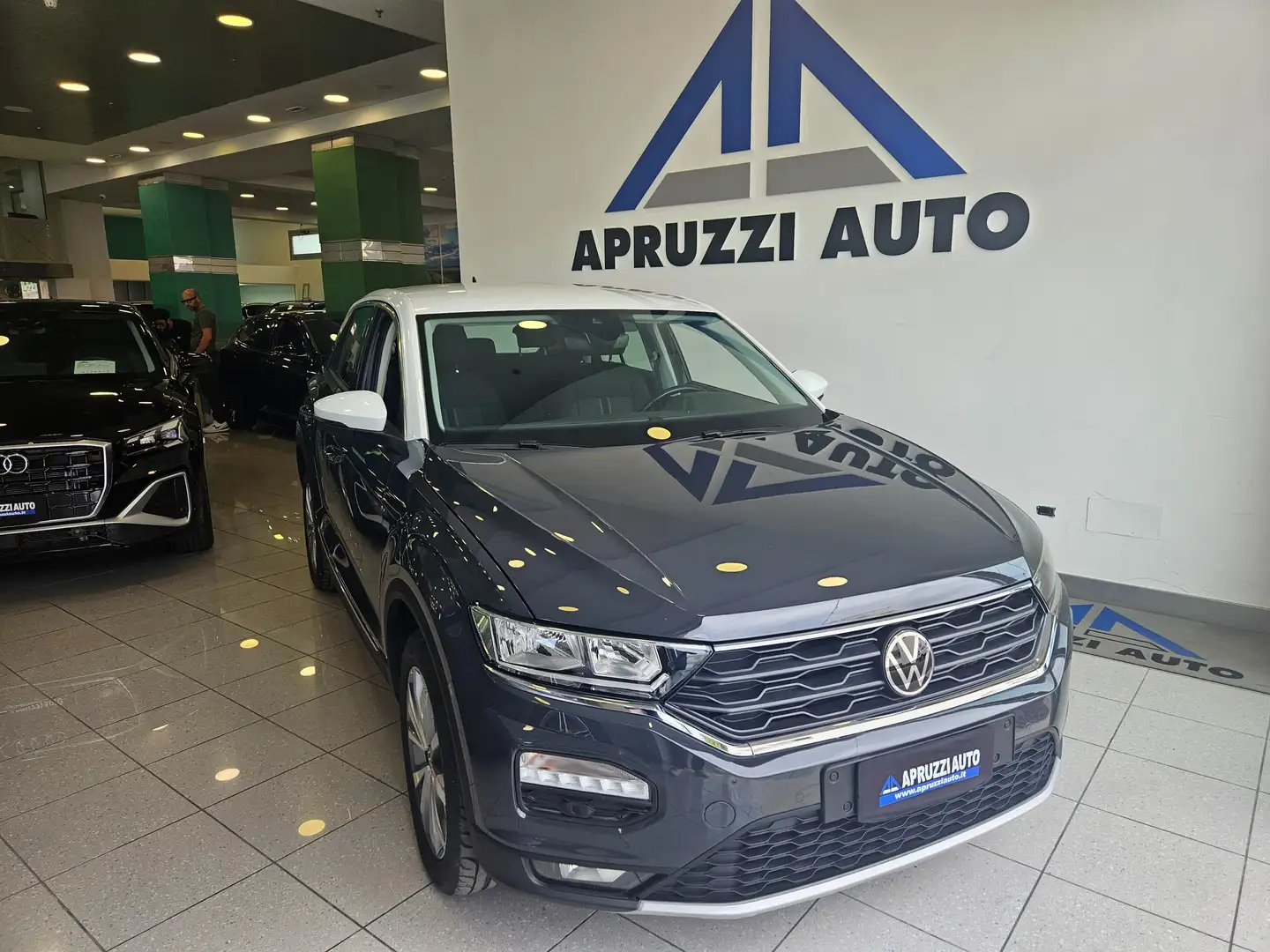 Volkswagen T-Roc 2.0 tdi Style 150cv dsg SENSORI Grau - 1