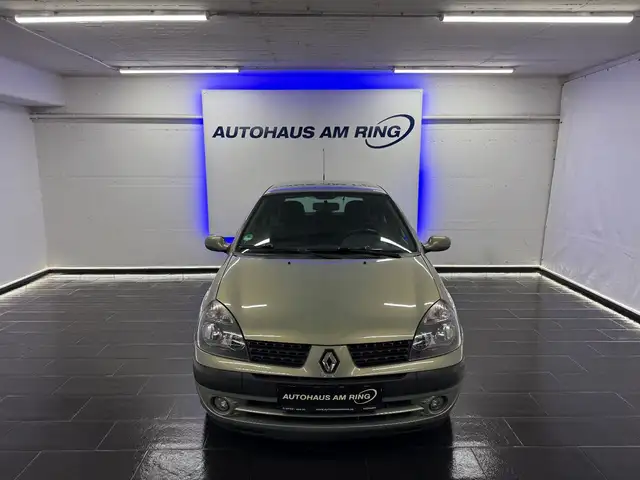 Renault Clio Dynamique 1.2 16V 1.HAND 5-TÜRIG ZAHNR.-NEU