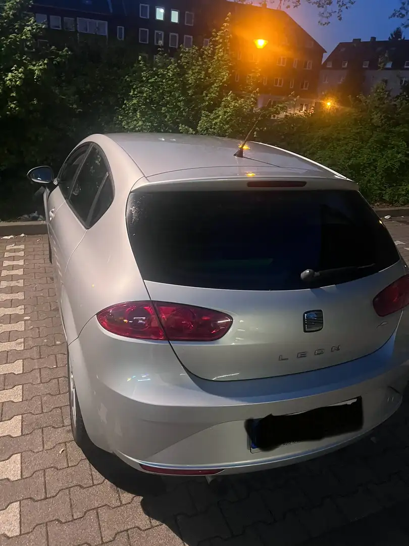 SEAT Leon 1.6 TDI DPF Ecomotive Style - 2