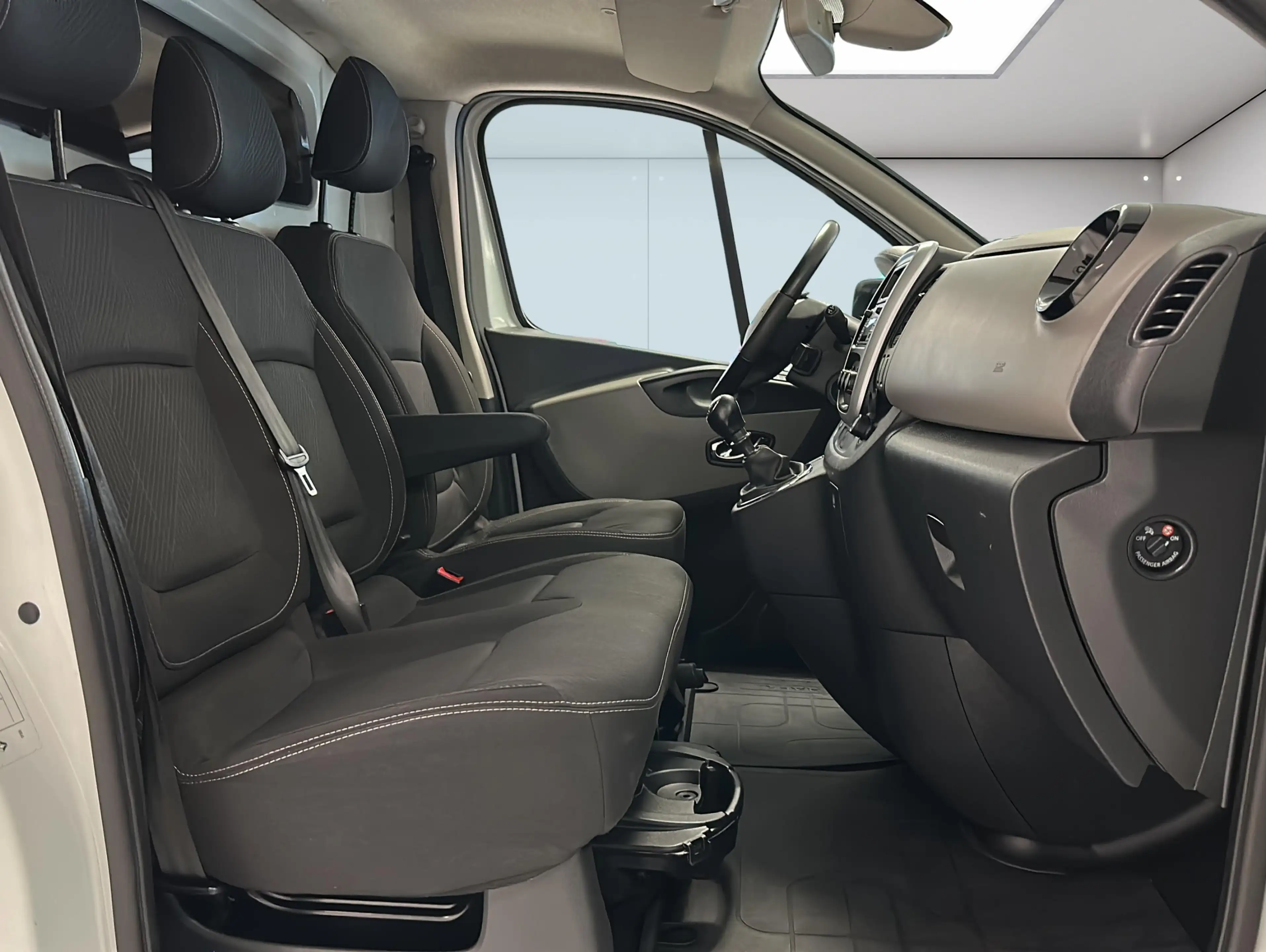Renault Trafic L2H1 2,9t Komfort KAM|TEMPO|3-SITZ|BTH — photo 13