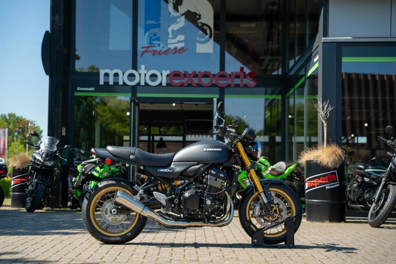 Kawasaki Z900RS SE - 1
