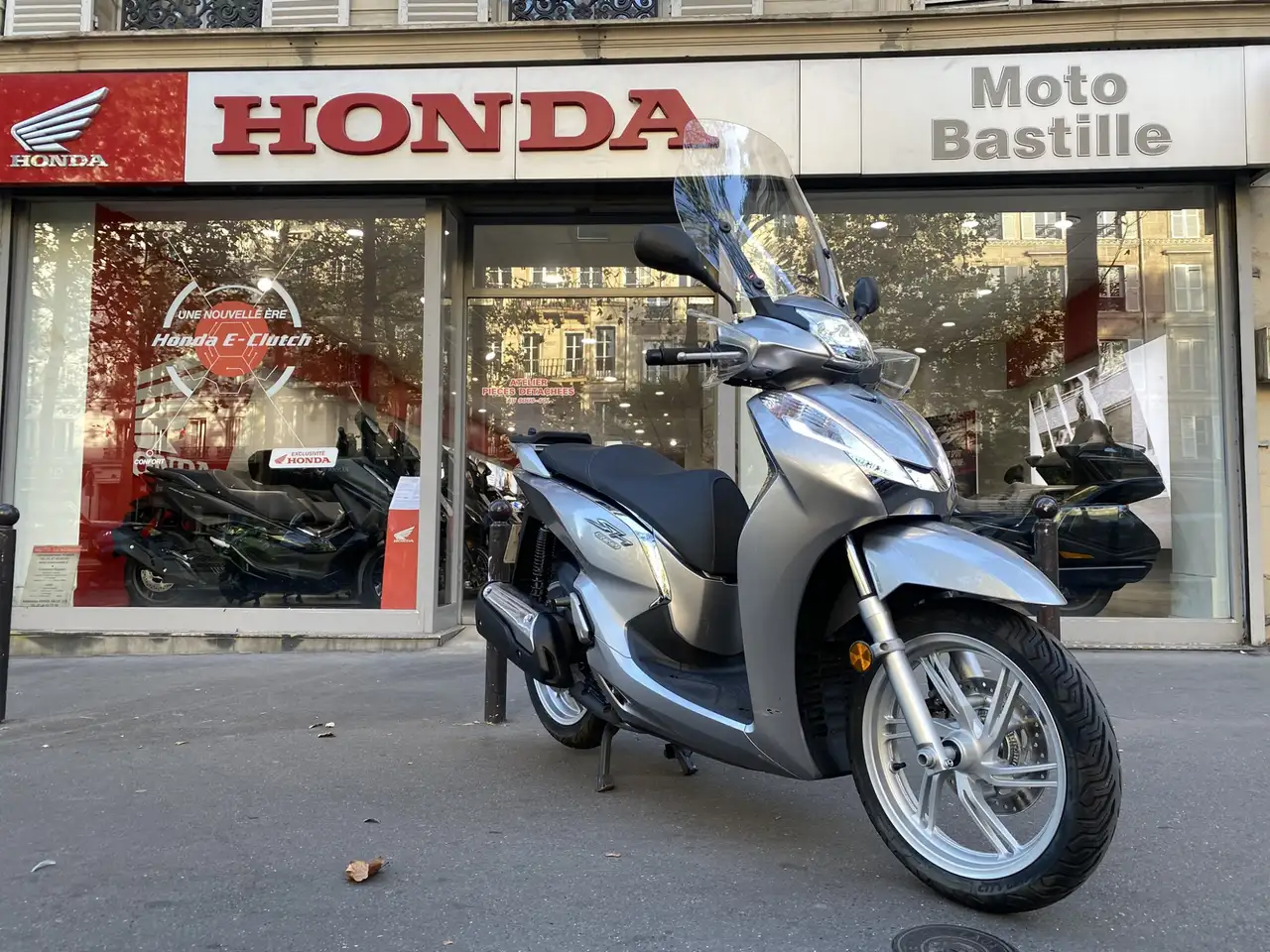 Honda SH 300