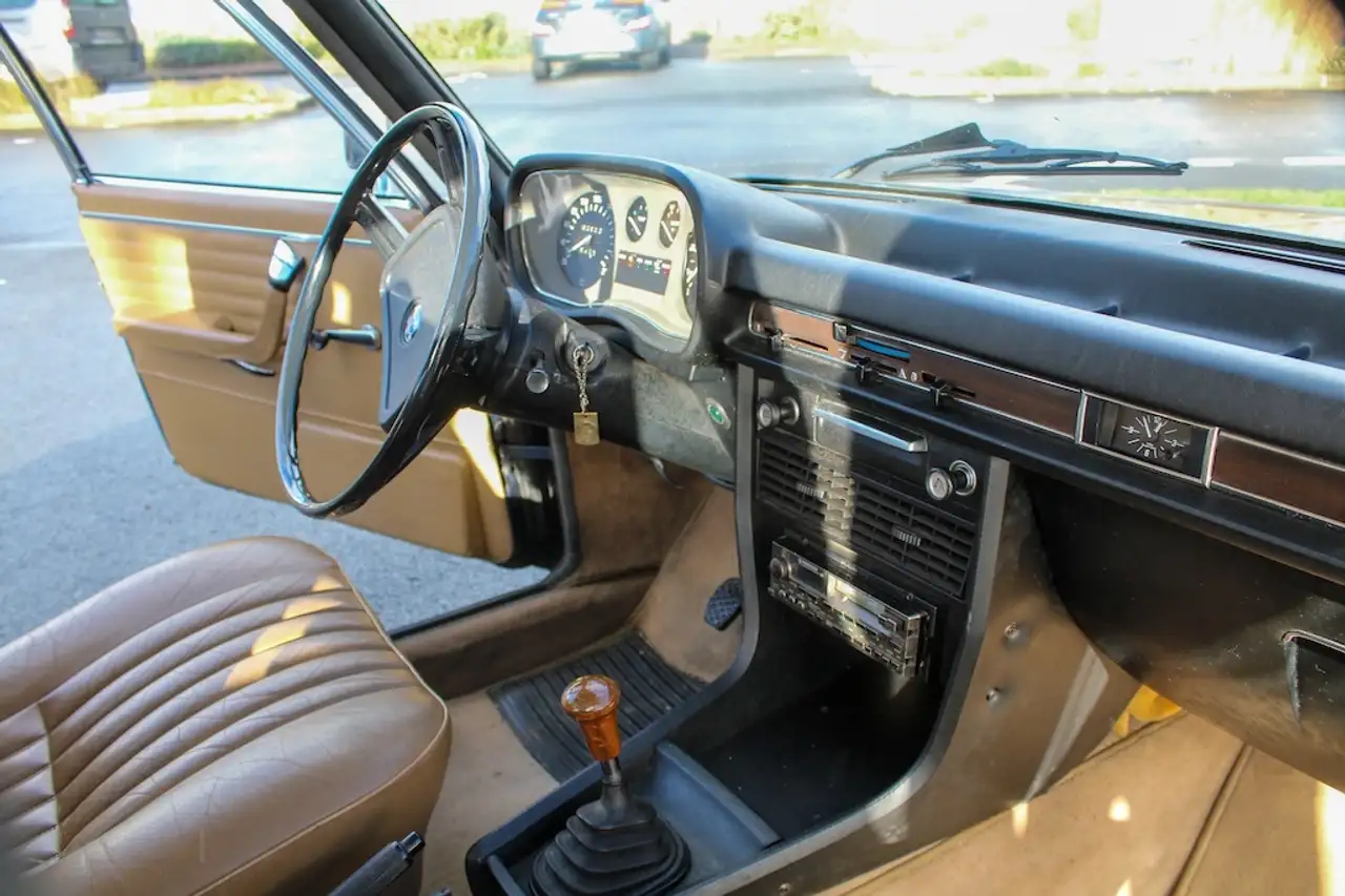 BMW 2800 E3, foto 3