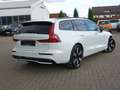 Volvo V60 Plus Dark T6 AWD Plug-in Hybrid HUD/PANO/SHZ Weiß - thumbnail 2
