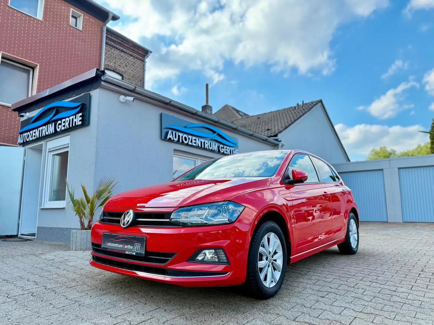 Volkswagen Polo VI Highline*Navi*PDC*CarPlay*Klimaauto.*SHZ Rouge - 1