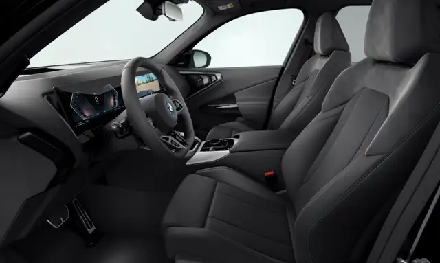 BMW X3 view 5