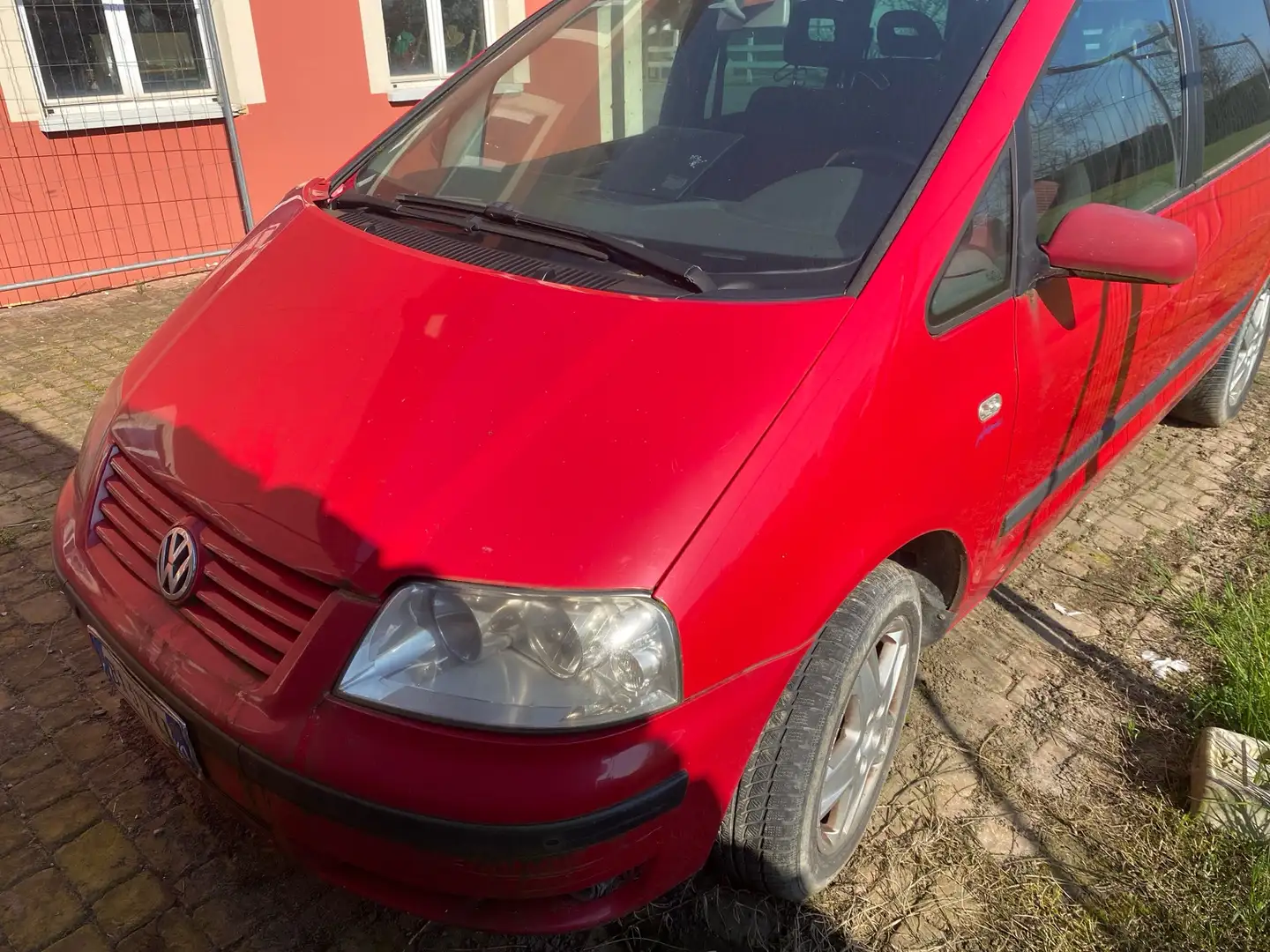 Volkswagen Sharan 1.9 TDI 4Motion Comfortline Family - 1