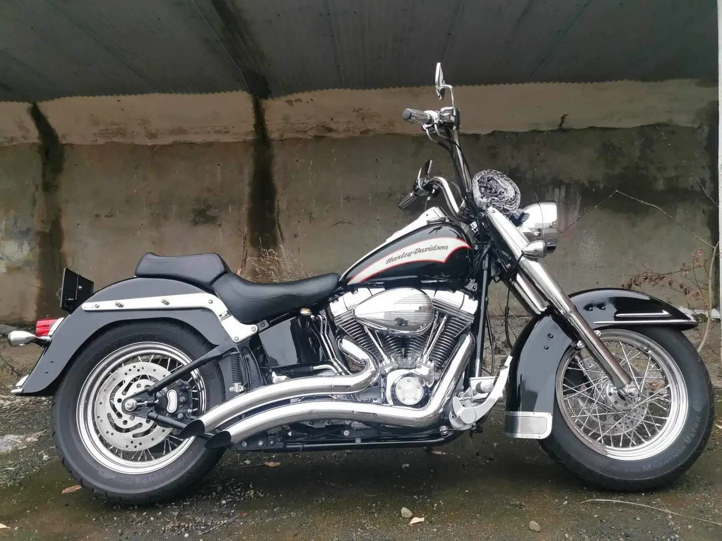 Harley-Davidson Heritage Fekete - 1