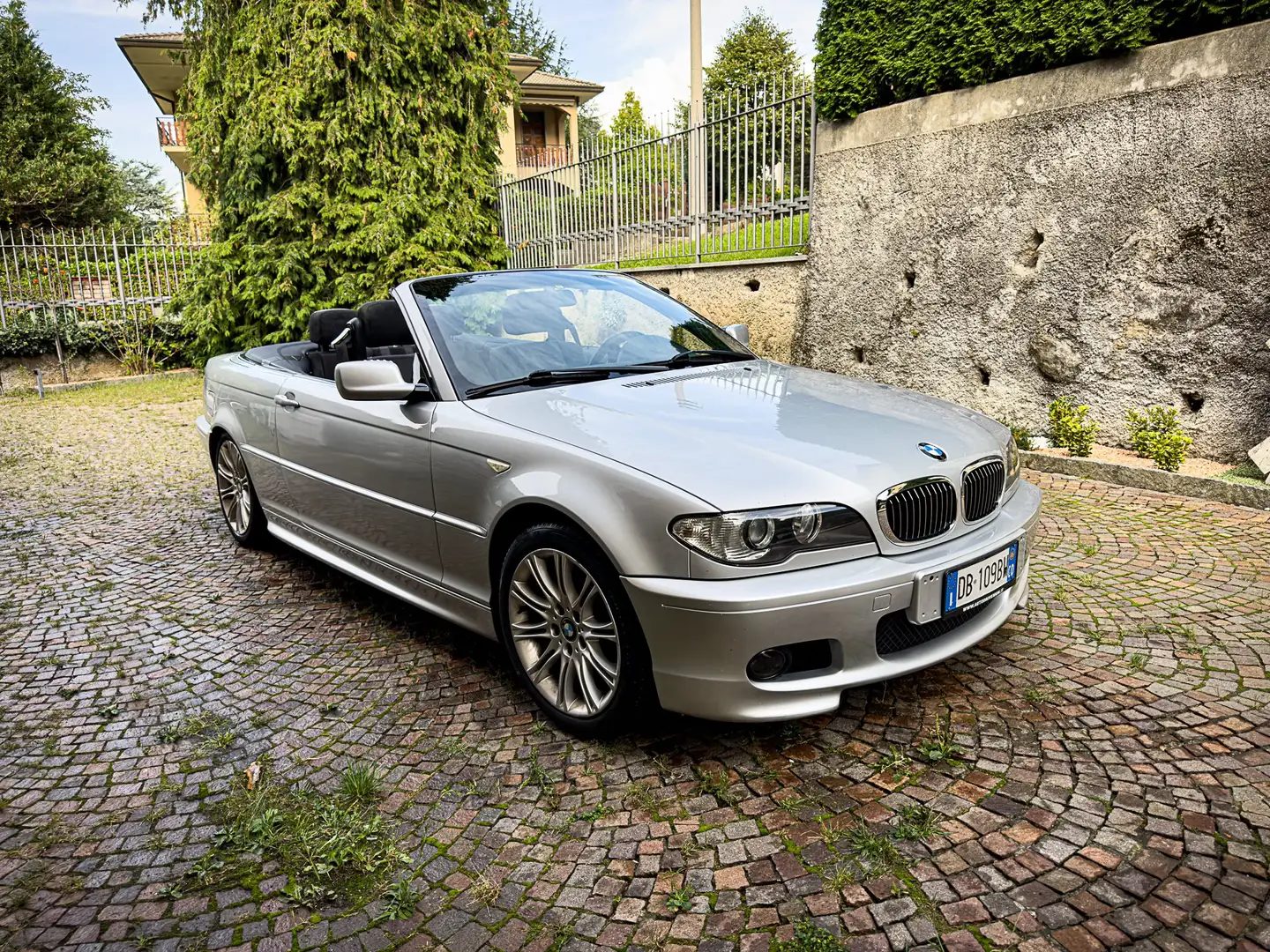 BMW 320 320cd Cabrio Argento - 1