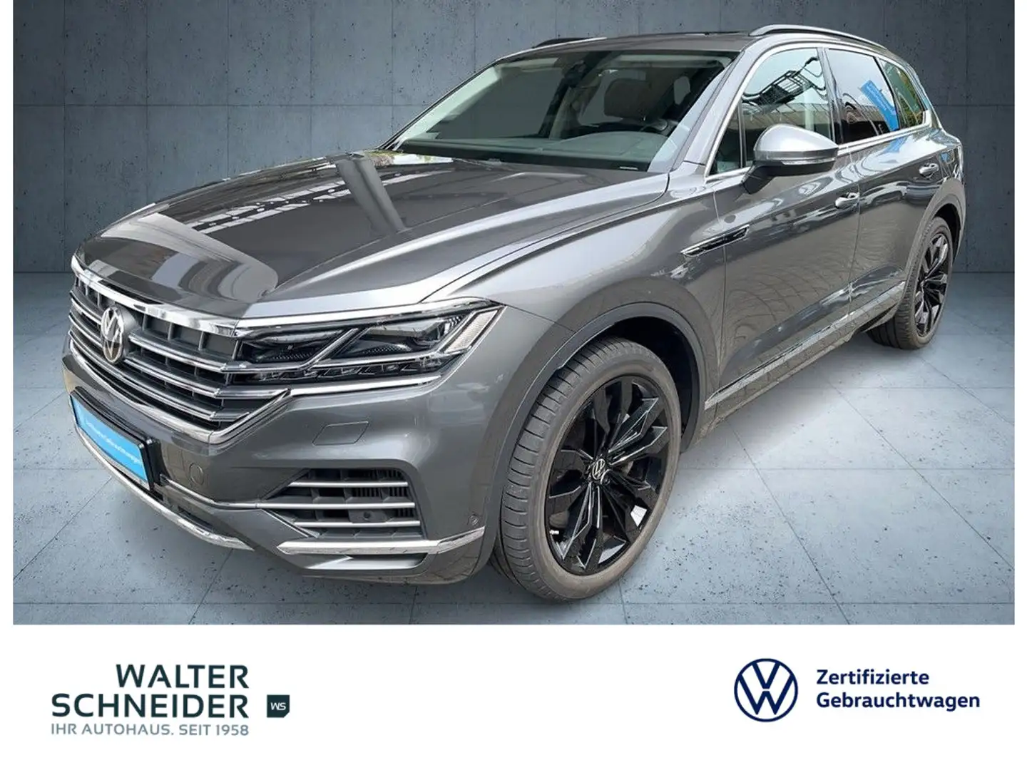 Volkswagen Touareg 3.0 TSI eHybrid 4Motion Elegance AHK Pan Grijs - 1