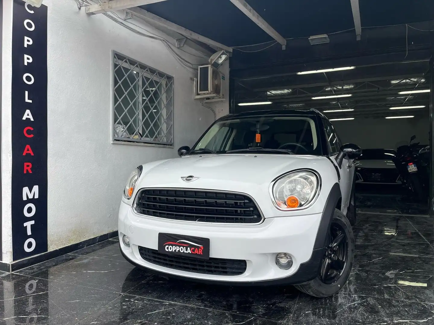 MINI Countryman D Bianco - 2